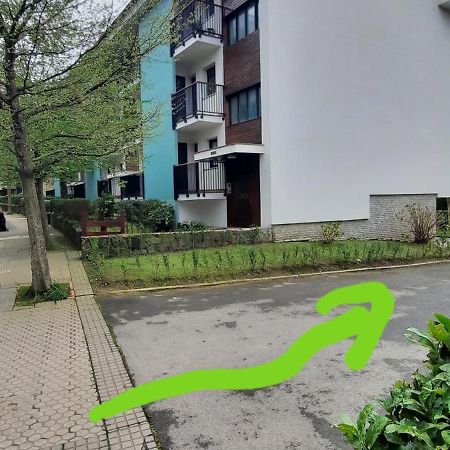 Donostia Green+Parking Сан-Себастьян Экстерьер фото